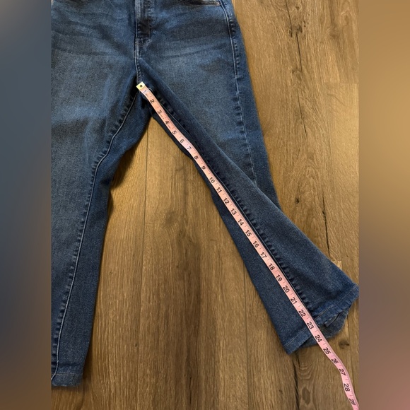 LuLaRoe Denim Jeans Size 28 - Picture 8 of 10
